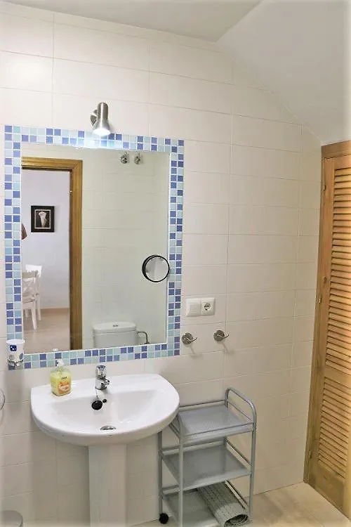 Apartment Casa Kasander, Two Bedroom Appartment Near Beach With Pool Nerja Spain